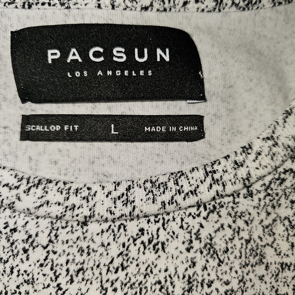 Pacsun Scallop fit Shirt Large - Picture 2 of 8